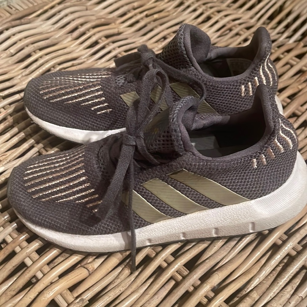 Girls Adidas Sneakers